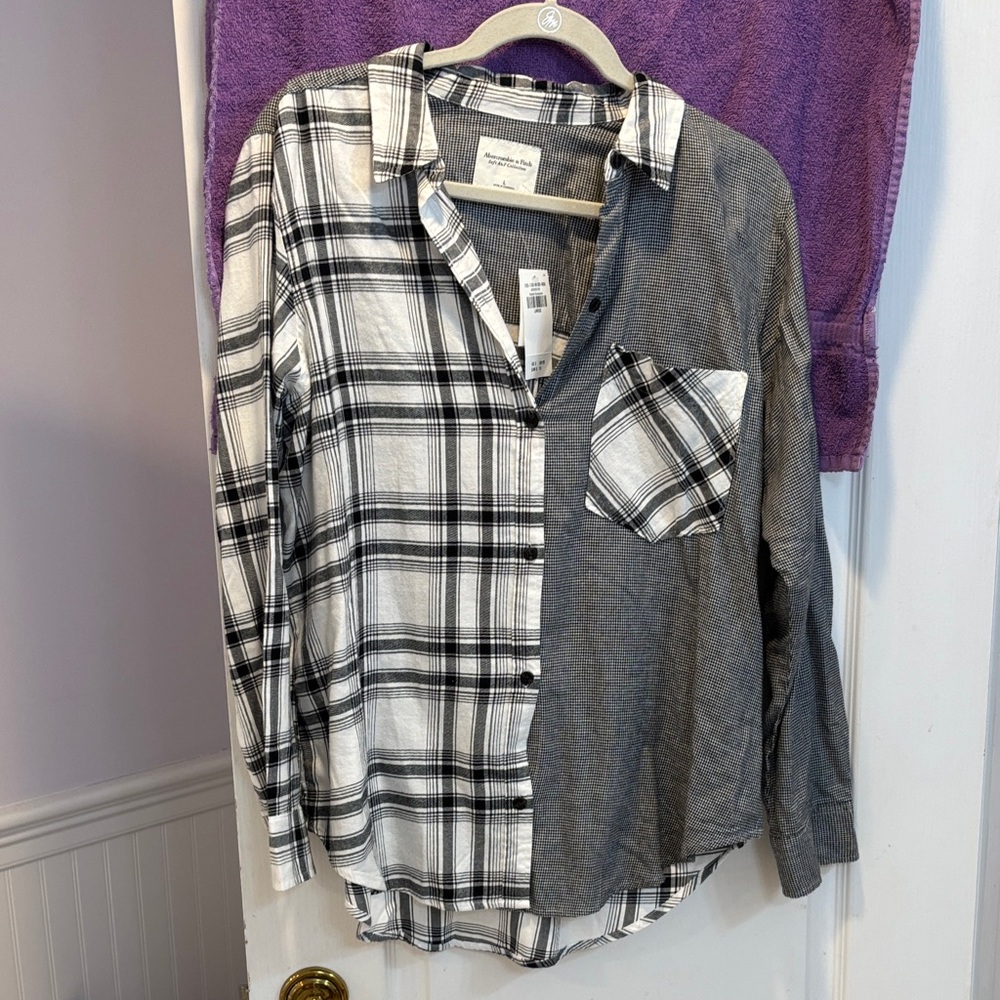 NWT Abercrombie & Fitch Monochrome Plaid Shirt